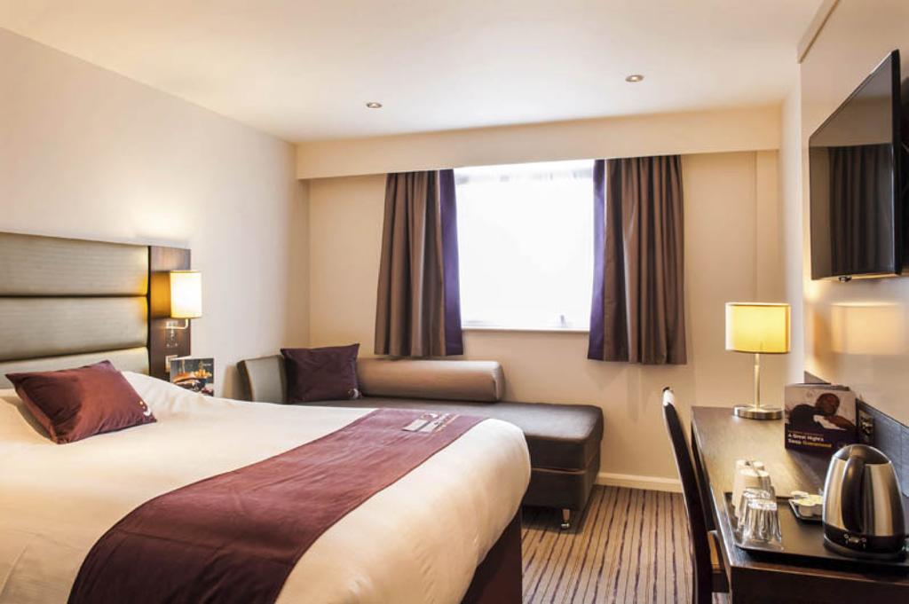 Premier Inn London Uxbridge Zewnętrze zdjęcie