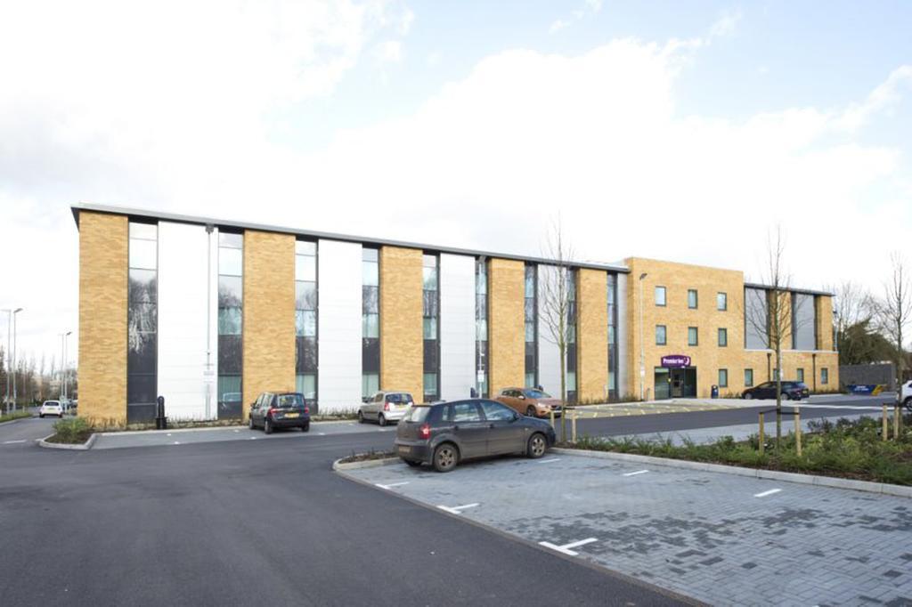 Premier Inn London Uxbridge Zewnętrze zdjęcie