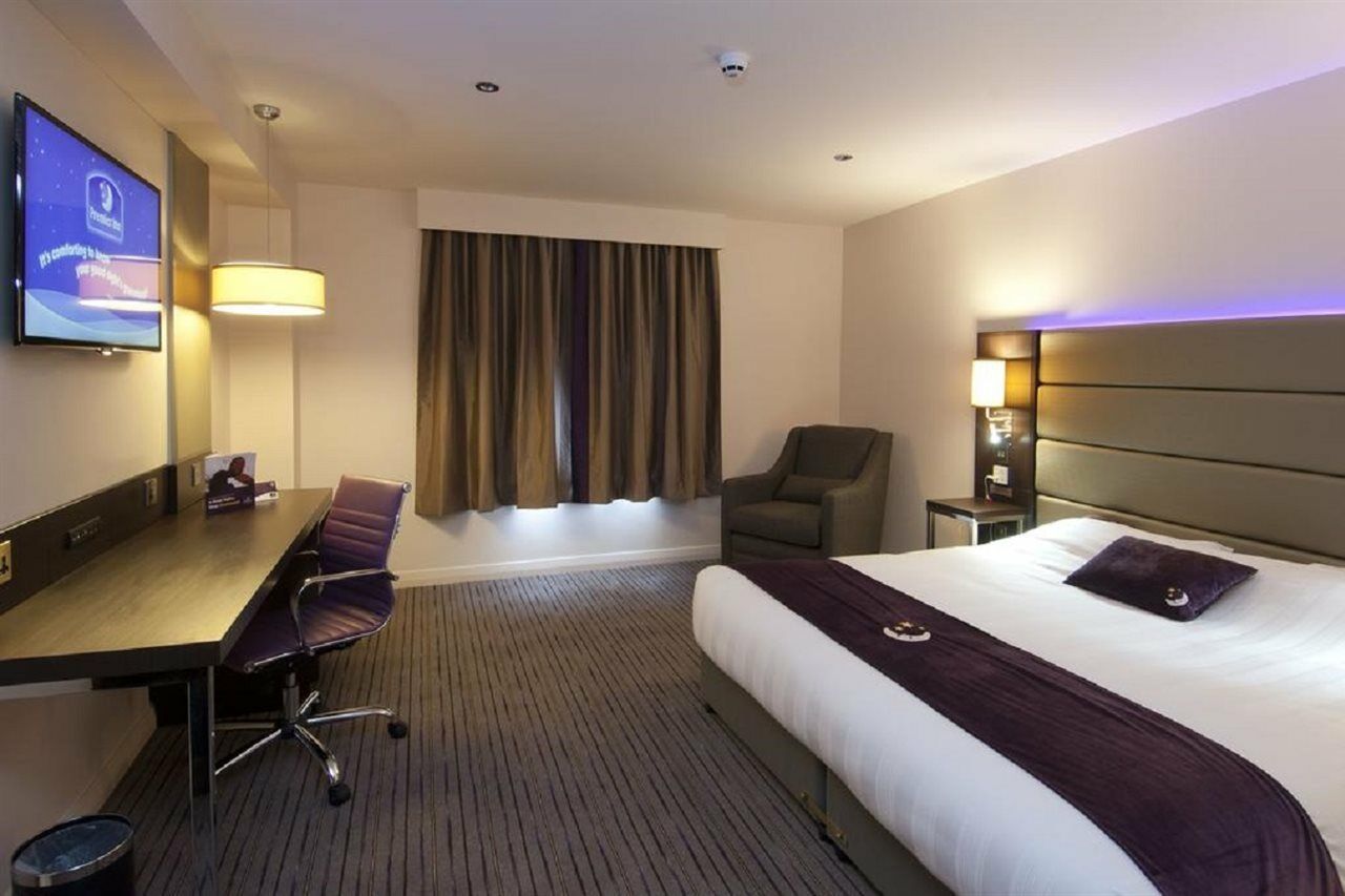 Premier Inn London Uxbridge Zewnętrze zdjęcie